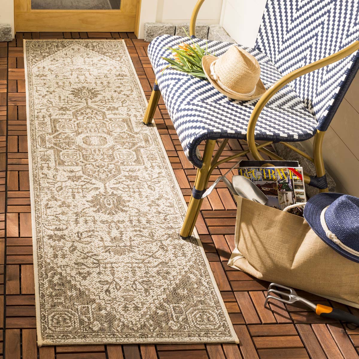 Beach House 138 Rug| Safavieh - BHS138