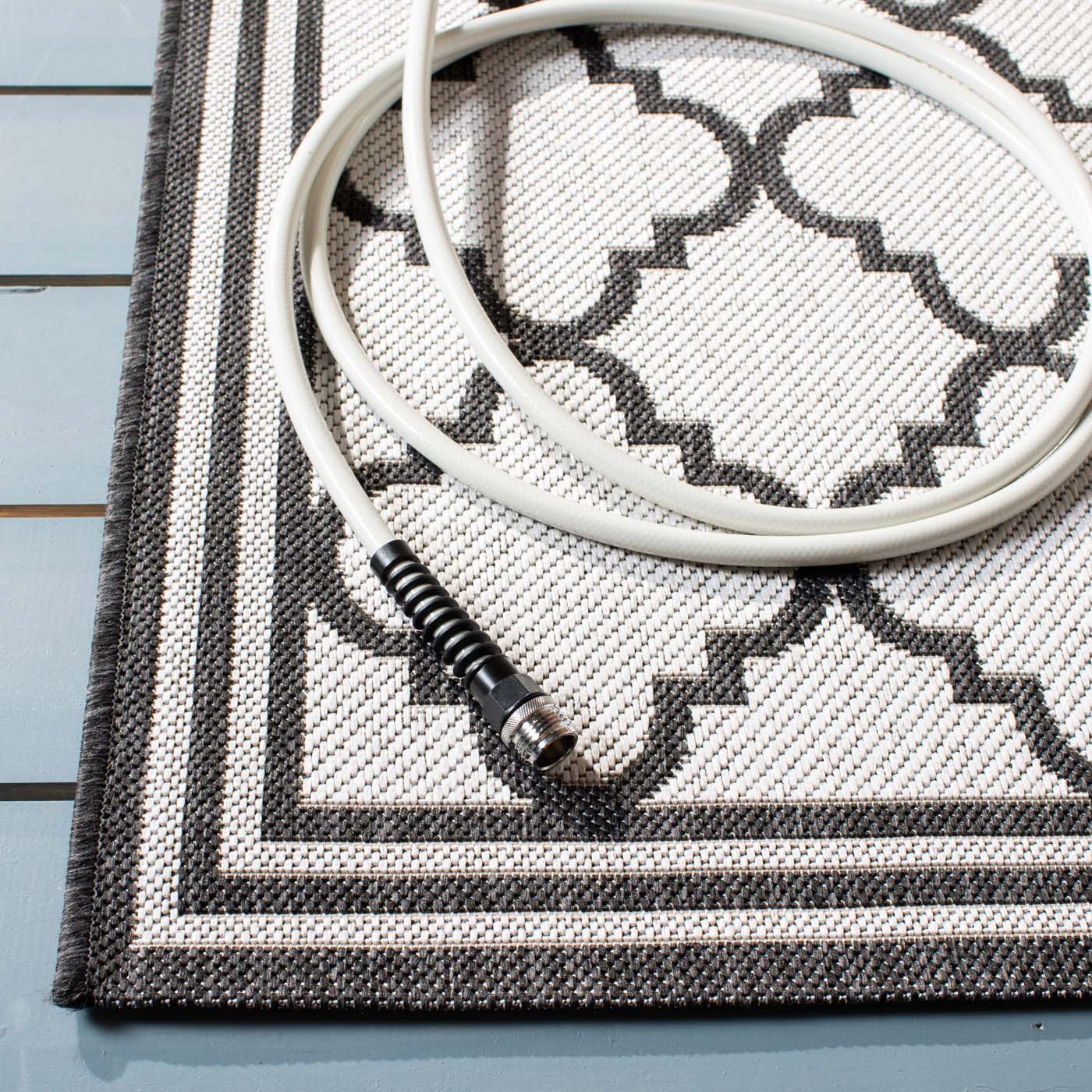 Beach House 121 Rug| Safavieh - BHS121