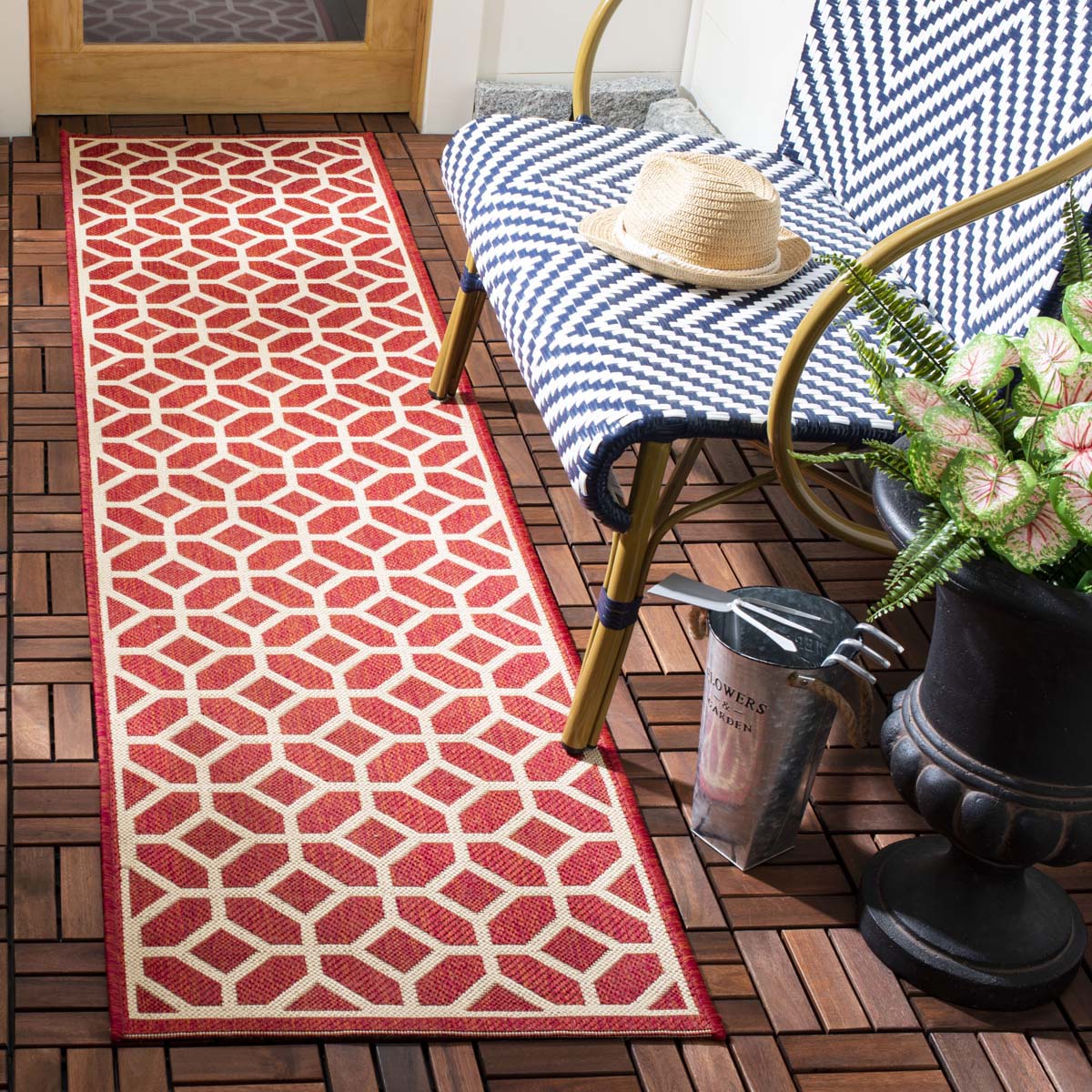 Beach House 127 Rug | Safavieh - BHS127