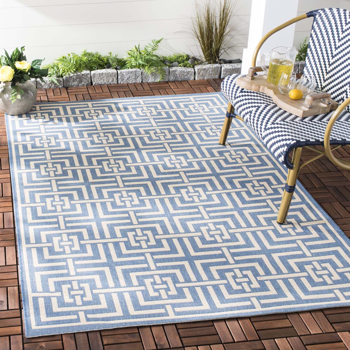 Beach House 128 Rug | Safavieh - BHS128