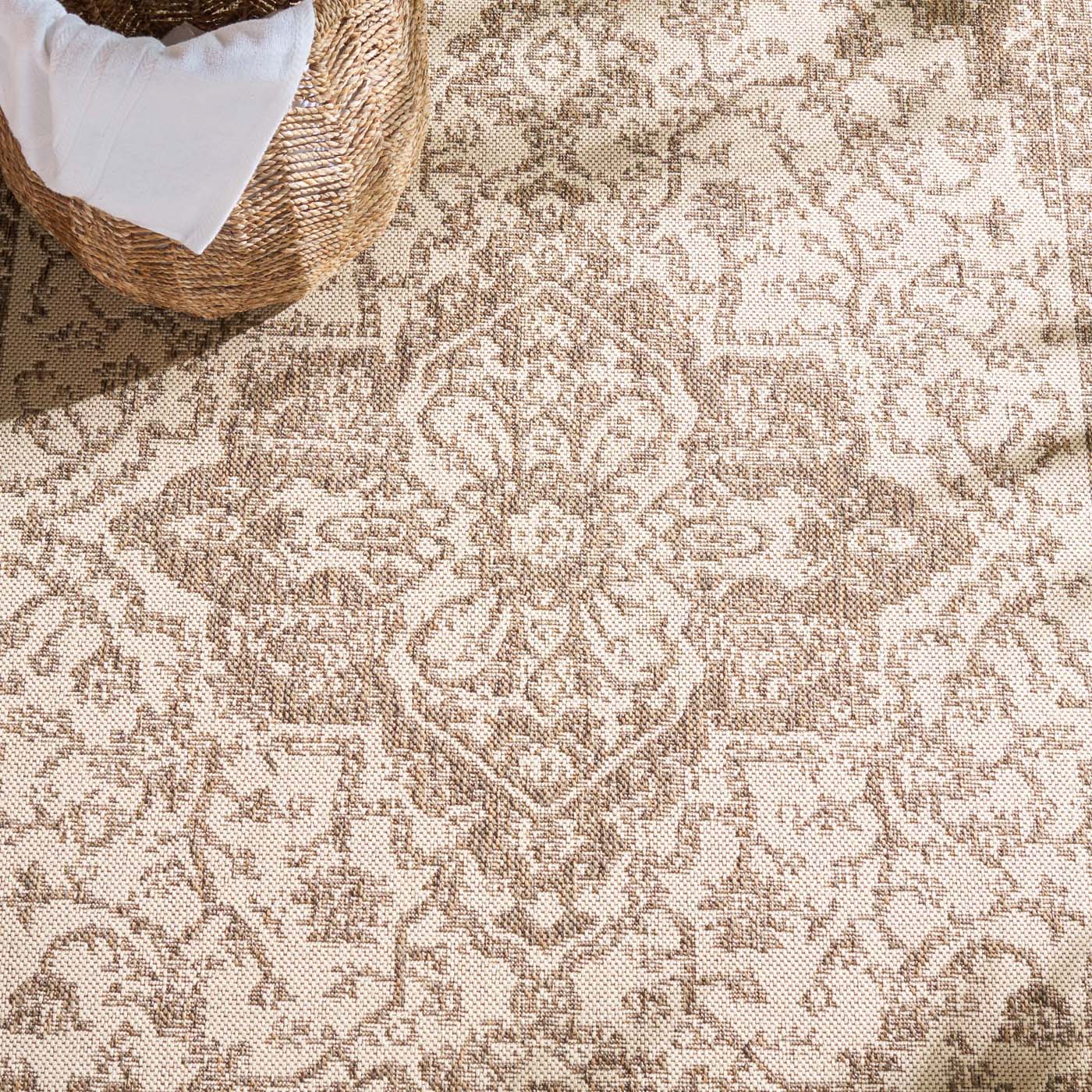 Beach House 137 Rug| Safavieh - BHS137