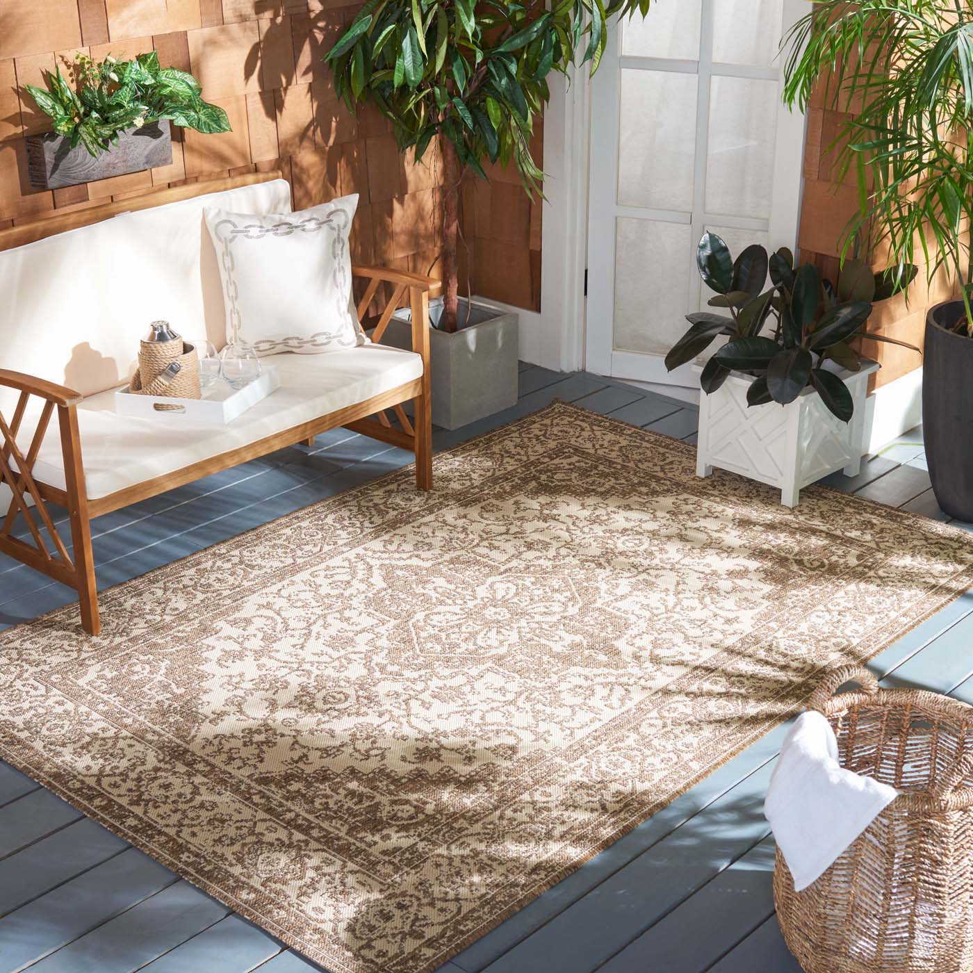 Beach House 137 Rug| Safavieh - BHS137