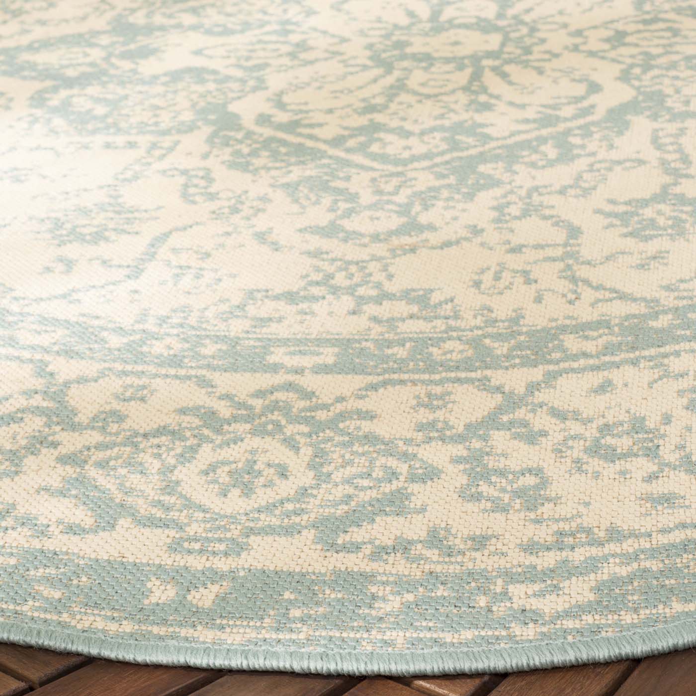 Beach House 137 Rug| Safavieh - BHS137