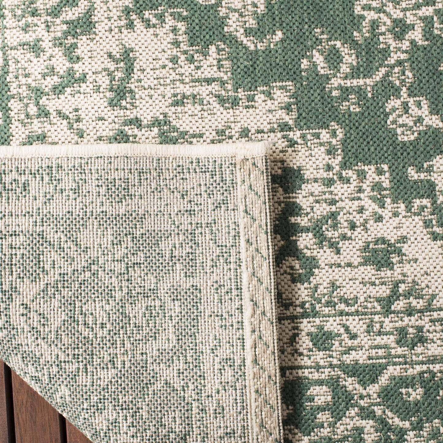 Beach House 137 Rug| Safavieh - BHS137