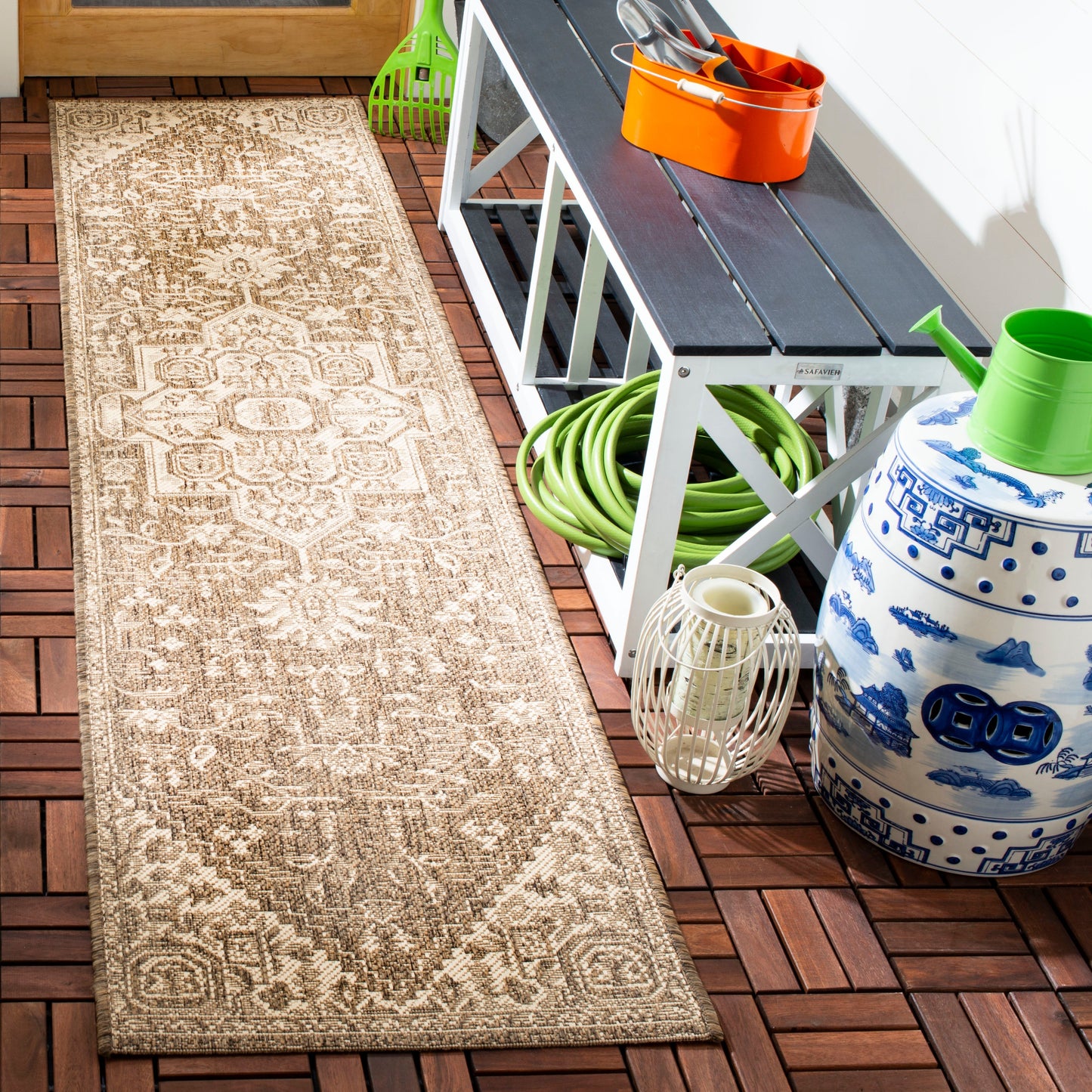 Beach House 138 Rug| Safavieh - BHS138