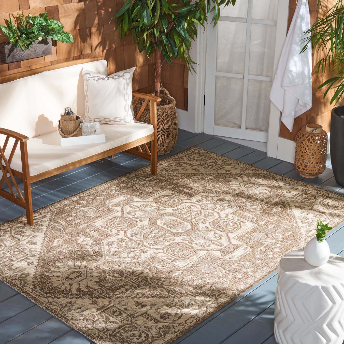Beach House 138 Rug| Safavieh - BHS138