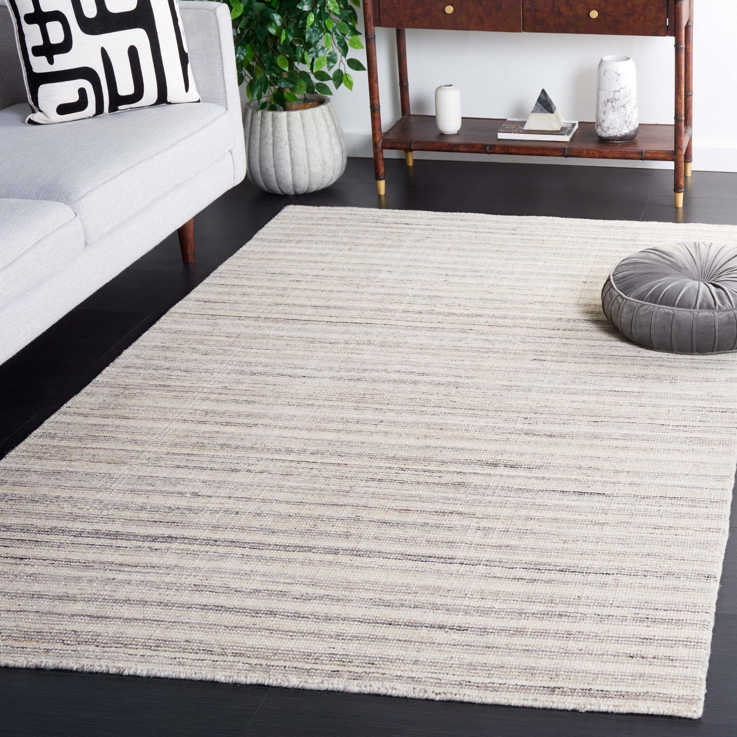 Mirage 462 Rug | Safavieh - MIR462