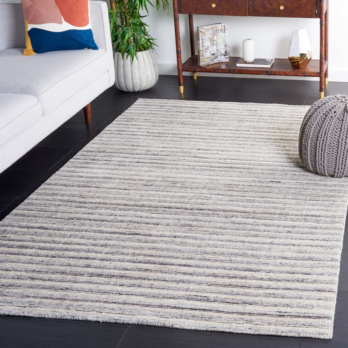 Mirage 462 Rug | Safavieh - MIR462