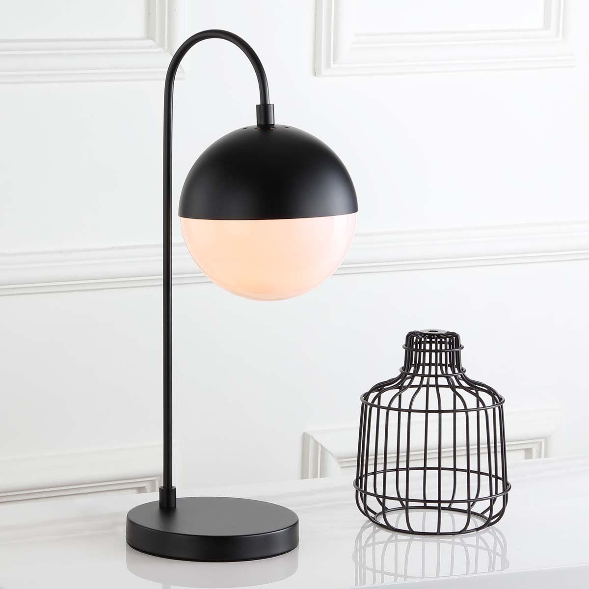 Cappi 20.5 Inch H Table Lamp | Safavieh - TBL4040